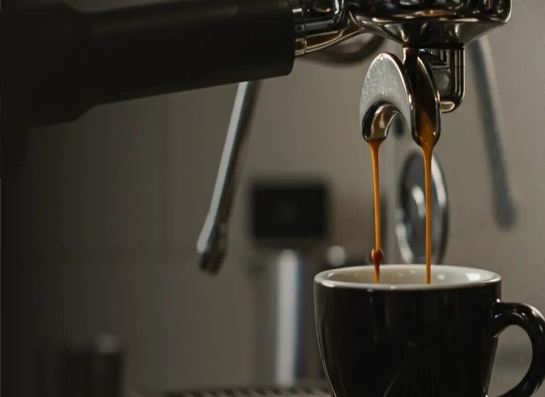 تصویر اصلی کافه مون cafe moon
